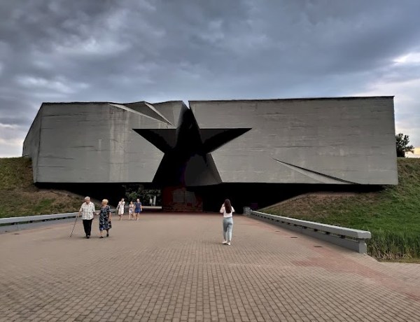Брестская крепость