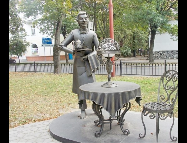 Аллея фонарей